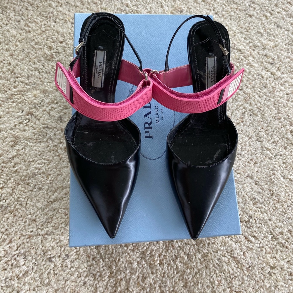 Prada kitten heel shoe size 7